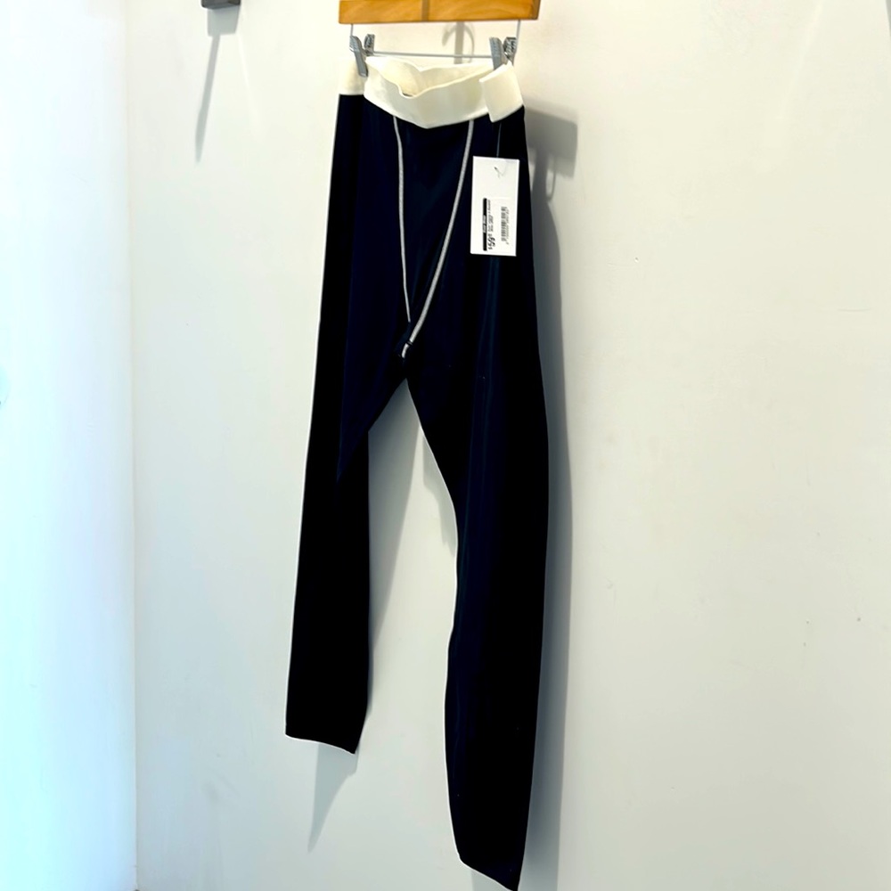 Boxer Legging in Black / Off White